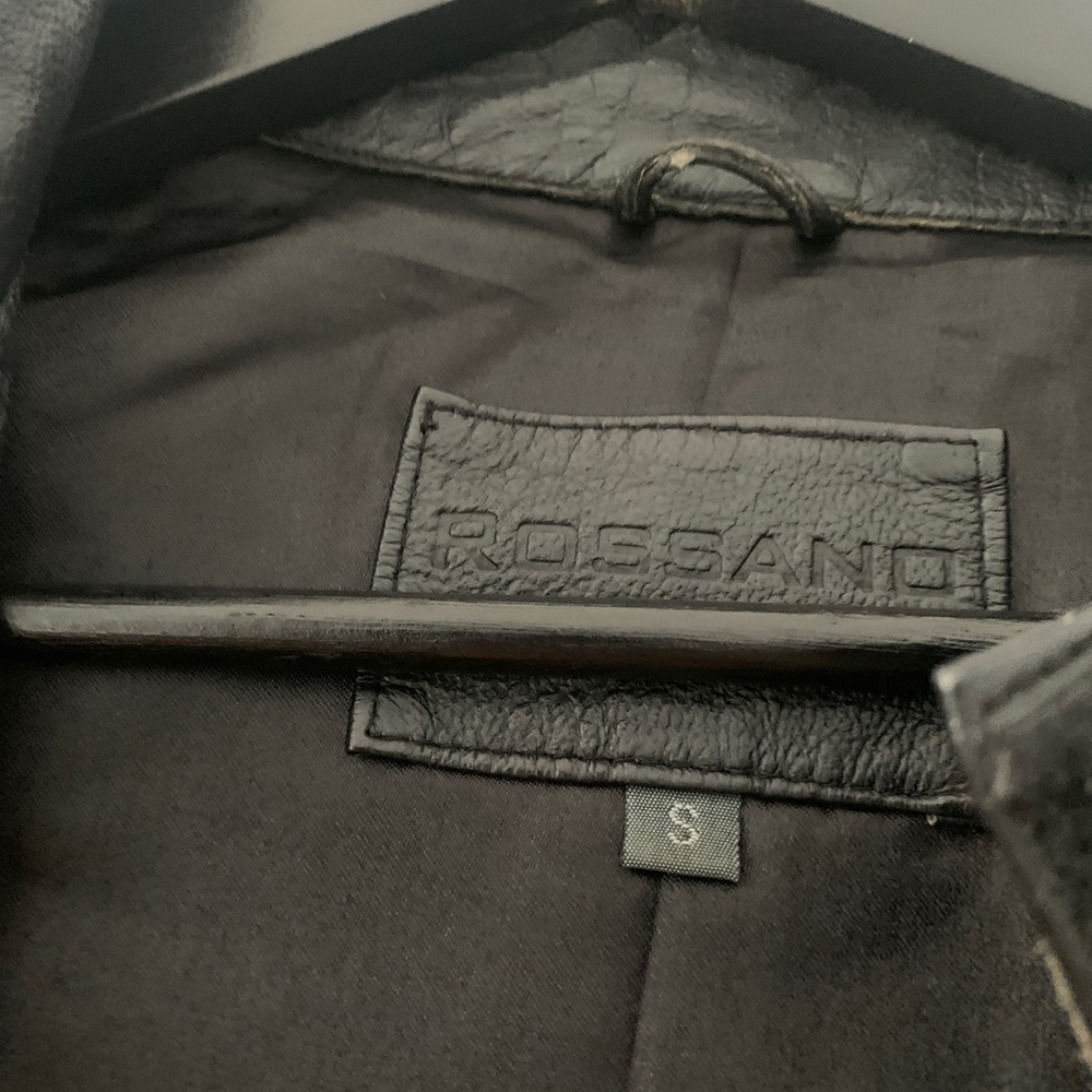Leather jacket - Picture 6 of 12